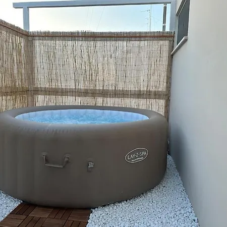Terrace In Town باري