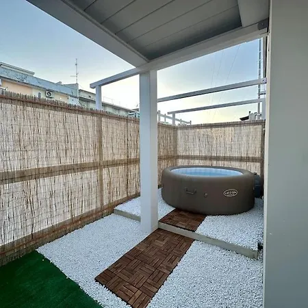 Apartment Terrace In Town *